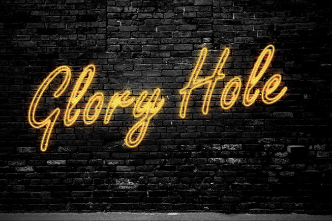 Hole finden glory Gloryhole FAQ: