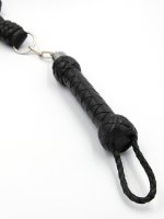 Vorschau: Geflochtener Flogger-Griff mit Handschlaufe – Detail