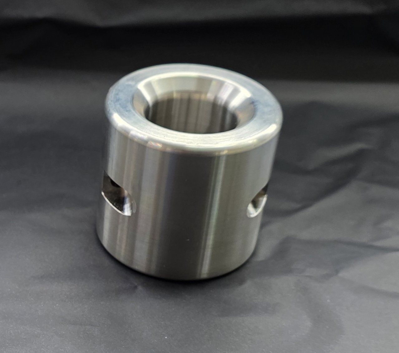 Edelstahl Ballstretcher Höhe:60 Innendurchmesser: 29 mm Außendurchmesser 65 mm