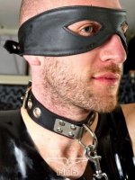 Vorschau: Augenmaske aus weichem Leder
